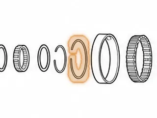 Snap Ring, 4T40E Holds Direct Clutch Pressure Plate In Drum 1995-11 — Part # 14878A