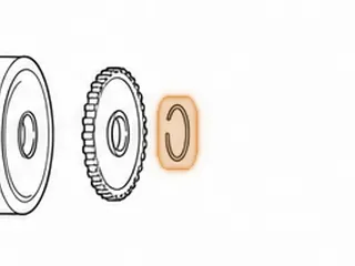 Snap Ring, 45RFE/68RFE Holds Park Gear To Output Shaft (1.820”OD) (.062” Thick) 1999-Up — Part # 72895A