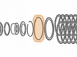 Snap Ring, ZF5HP24 (BMW) Holds F Clutch Pressure Plate In (Selective) 1995-Up — Part # 185864BA