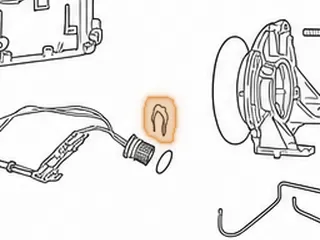Clip, ZF5HP30 Holds Case Connector To Case 1993-Up — Part # 159843A