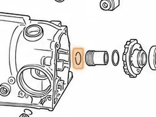 Snap Ring, 722.3/722.4 Holds Governor Drive Gear To Output Shaft 1981-97 — Part # 68894A