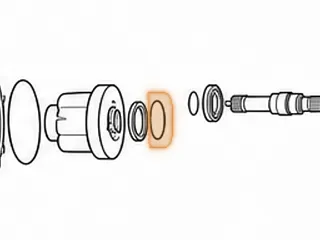 Snap Ring, ZF8HP55 Output Shaft To Torsen Bearing (.055"Thick)(1.530"OD)(2 Eyelets) 2009-Up — Part # 309895A