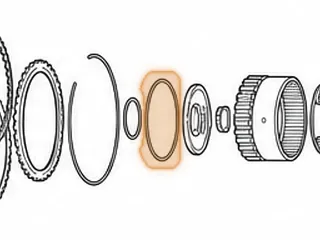 Snap Ring, 8L90 Holds Direct / Overdrive Hub To Ring Gear (.038"Thick)(Spiral)(4.765"OD) 2015-Up — Part # 334867B