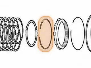 Snap Ring, G4A Holds Top Pressure Plate In 3-4 Drum (.165”) 1993-95 — Part # 28890BB