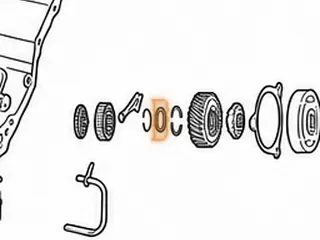 Retainer, M3WC (Honda CVT) Secondary Pulley (1.465”OD)(Horse Shoe Clips)(.190”Thick) (4 Notches) 2014-Up — Part # 270692A