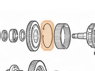 Snap Ring, JF506E (All) Holds Reduction Planet Ring Gear To Driven Transfer Gear (.079” Thick) (5.462”OD) 2002-Up — Part # 183868A