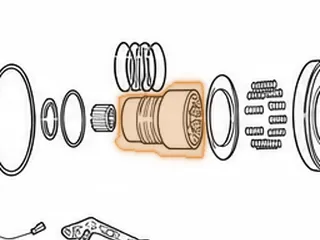 Inner Race, EC8 Rear Support (Sprag Race)(2 Rings) 1999-Up — Part # 23668E
