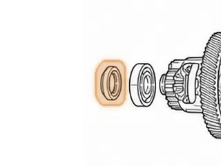Seal, Saturn Right Axle (Bell Housing Side) (With Rock Shield) — Part # 10077AB