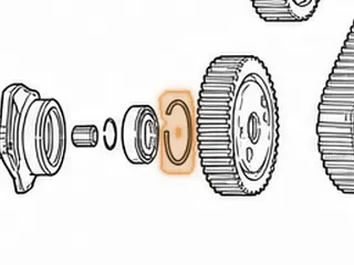 Snap Ring, 325/325-4L Holds Bearing to Driven Sprocket Support 1979-85 — Part # 54899C
