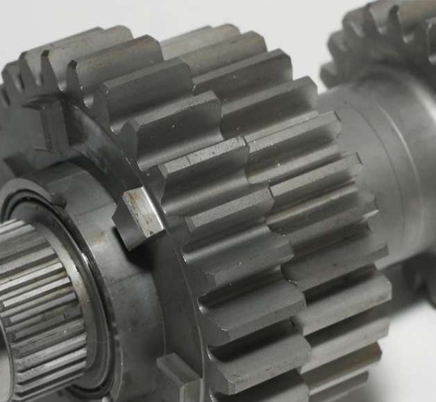 Gears of non-synchronised transmission